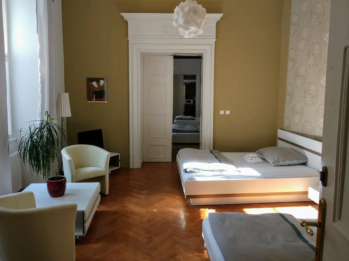 Apartments Tynska 7 Prága